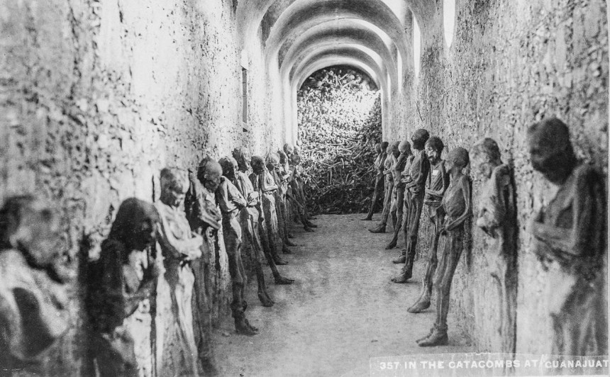 Таємниці катакомб Гуанахуато: подорож у 1897 рік