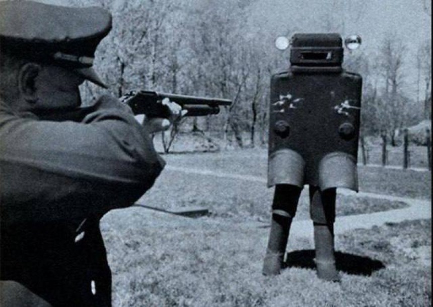 Бронекостюм 1958: Таємниця американського військового винаходу