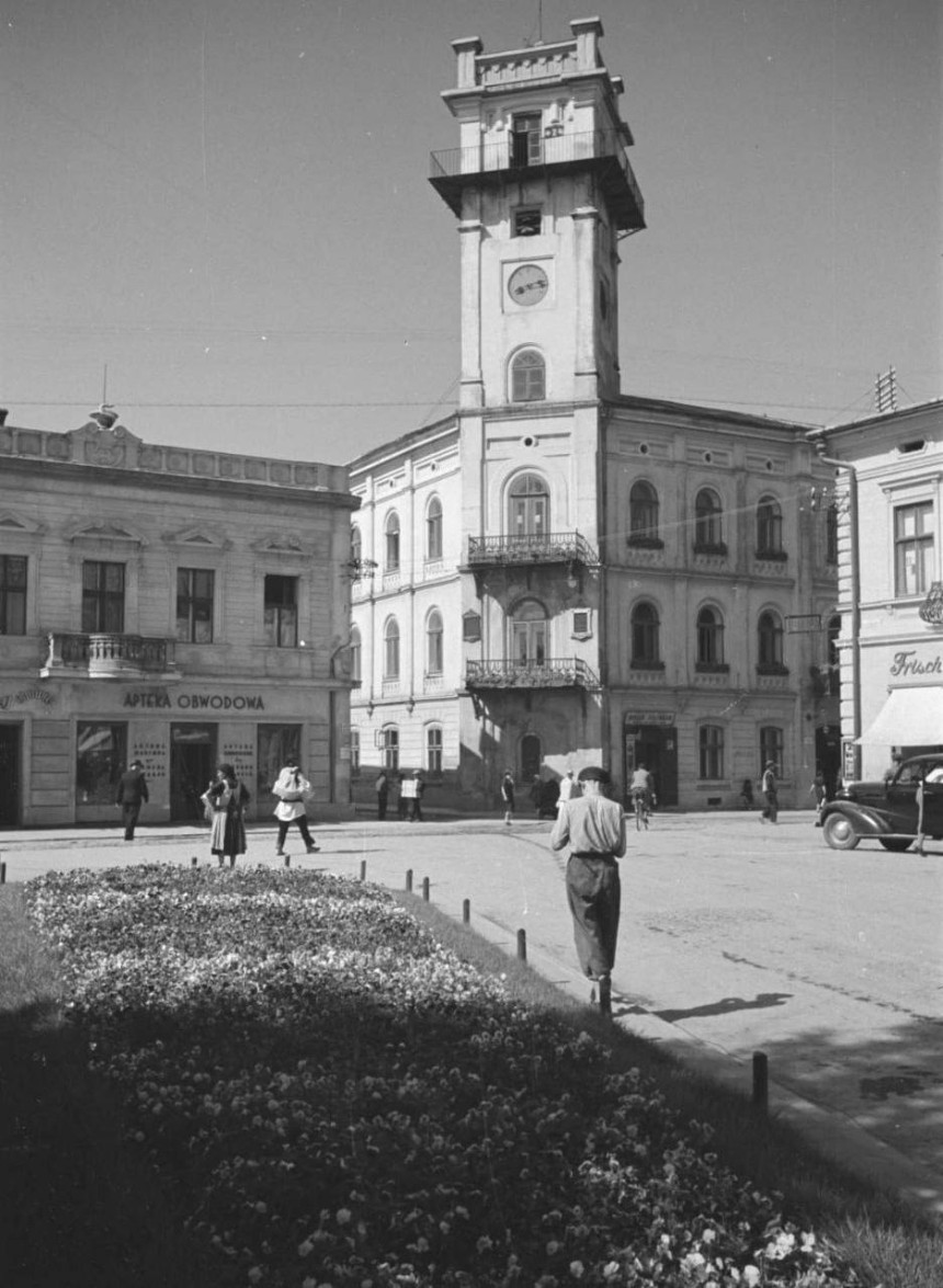 Коломия: архітектурні пам'ятки та історія міста. Ратуша. 1938 рік.