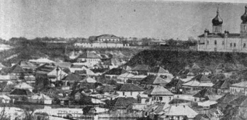 Святотроїцька церква та в’язниця у Черкасах 1888: архітектурний дует епохи