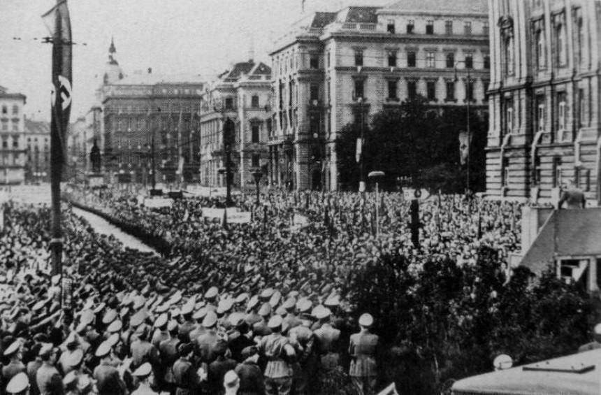 Мітинг вірності 1944: унікальні фото з Берліна після Валькірії